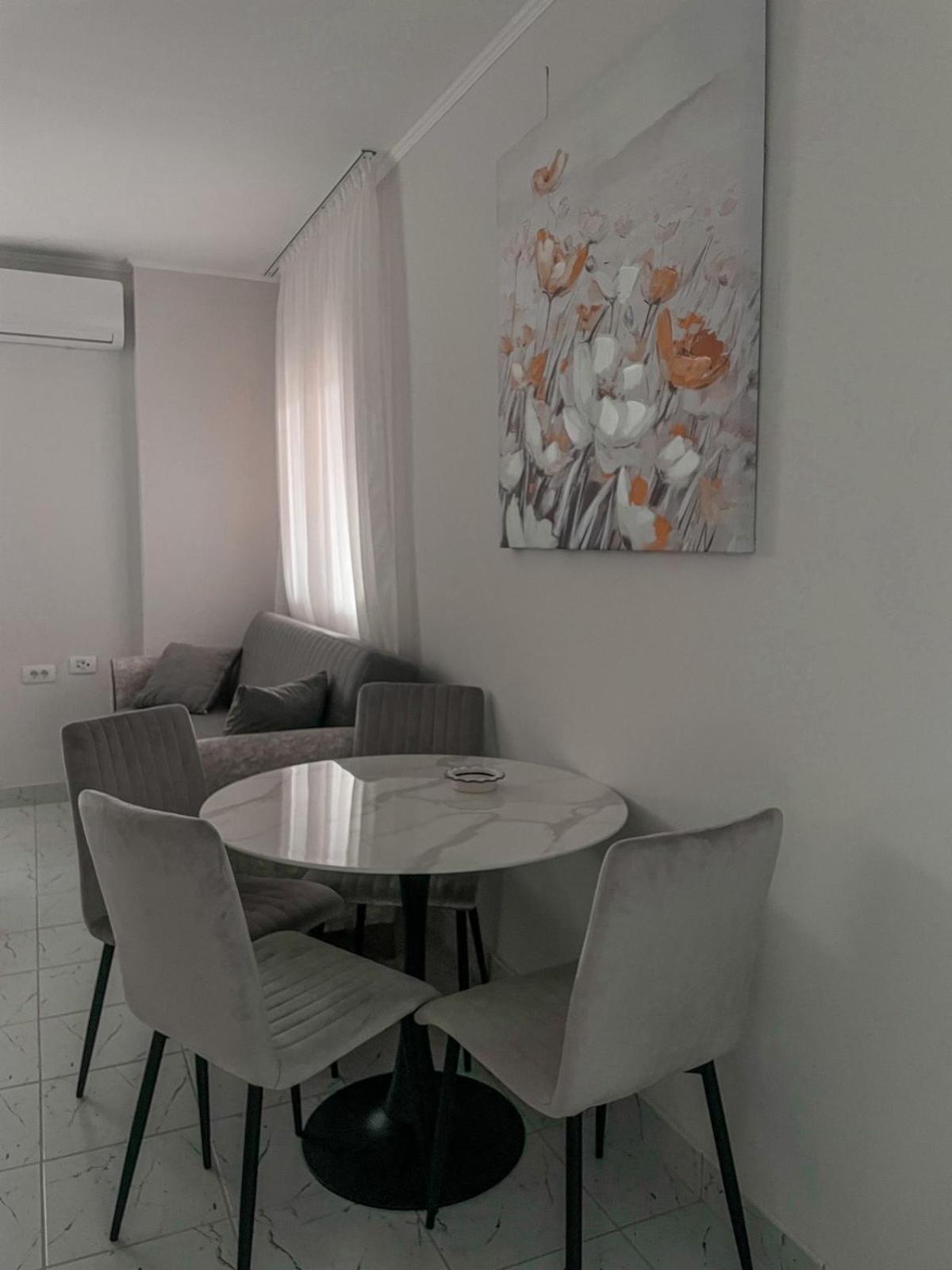Motel Restoran Sunce Sremska Kamenica Exterior foto