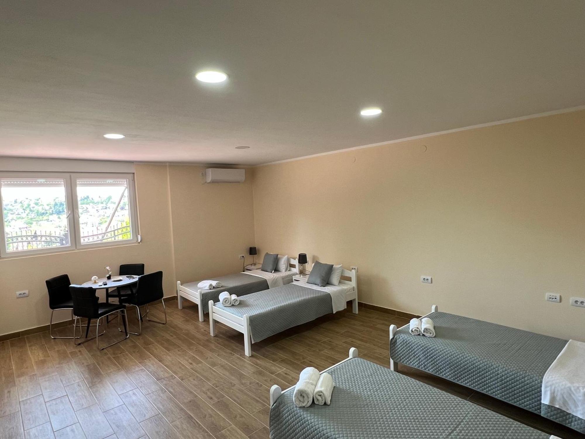 Motel Restoran Sunce Sremska Kamenica Exterior foto