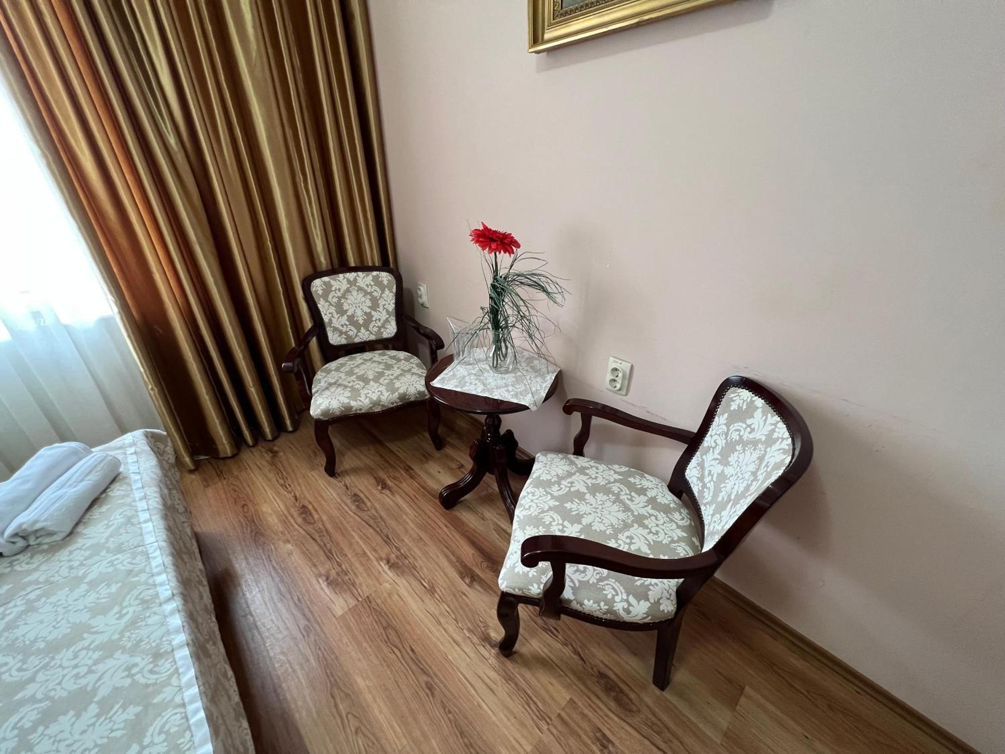 Motel Restoran Sunce Sremska Kamenica Exterior foto